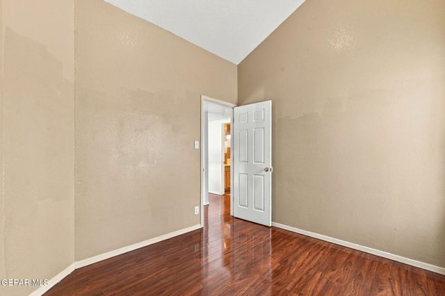5368 ROGER MARIS Drive, El Paso, TX 79934