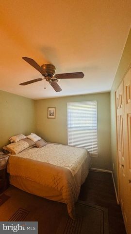 41 SHADY SPRING PL, Gaithersburg, MD 20877