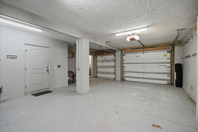2811 AVENUE C, Holmes Beach, FL 34217