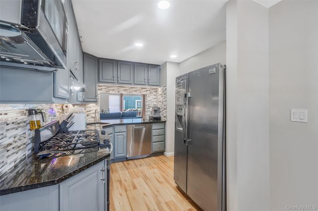 2 Clubhouse Circle, Central Islip, NY 11722