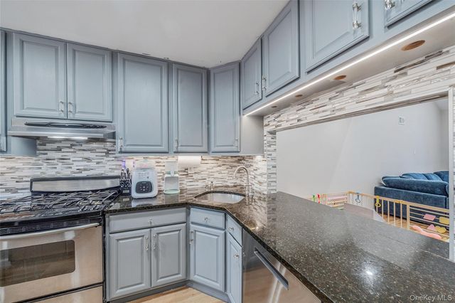 2 Clubhouse Circle, Central Islip, NY 11722