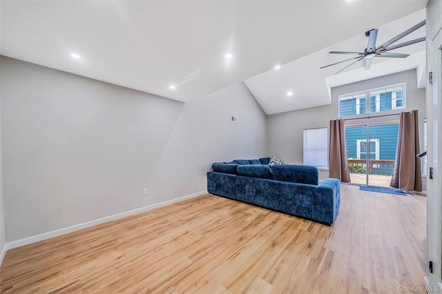 2 Clubhouse Circle, Central Islip, NY 11722