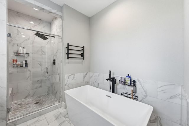 920 Thornton Road G, Houston, TX 77018