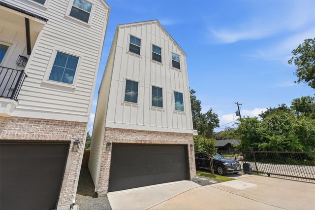 920 Thornton Road G, Houston, TX 77018