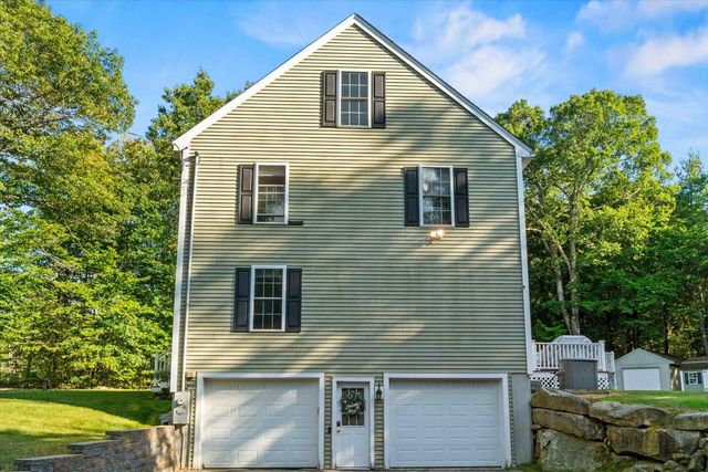34 Chestnut Drive, Allenstown, NH 03275