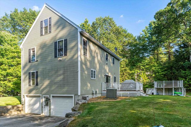 34 Chestnut Drive, Allenstown, NH 03275