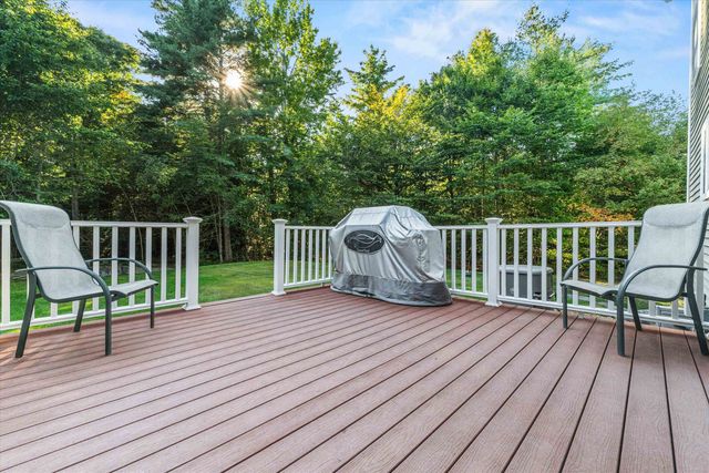 34 Chestnut Drive, Allenstown, NH 03275