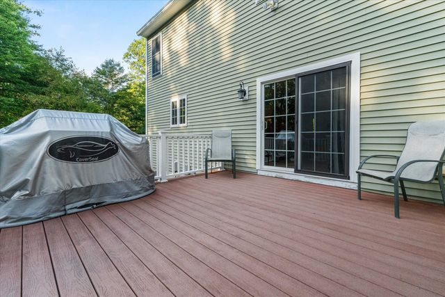 34 Chestnut Drive, Allenstown, NH 03275