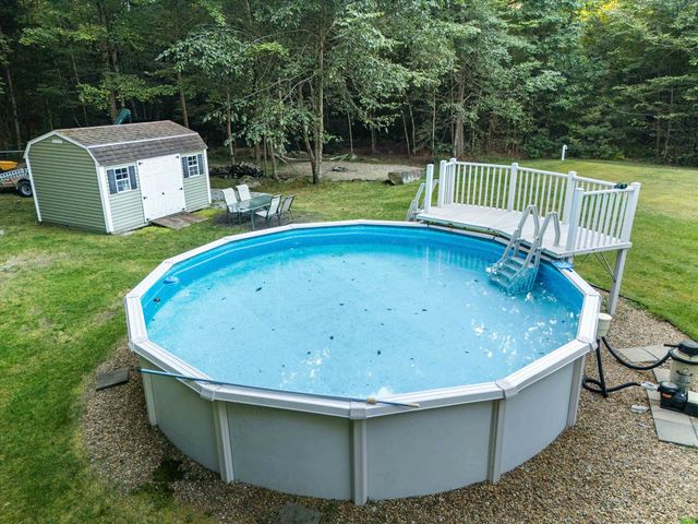 34 Chestnut Drive, Allenstown, NH 03275