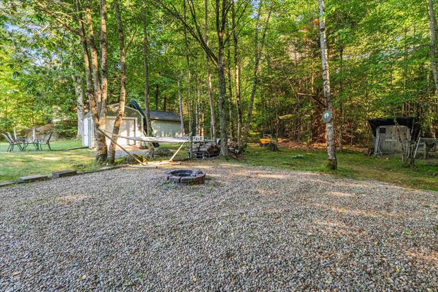 34 Chestnut Drive, Allenstown, NH 03275