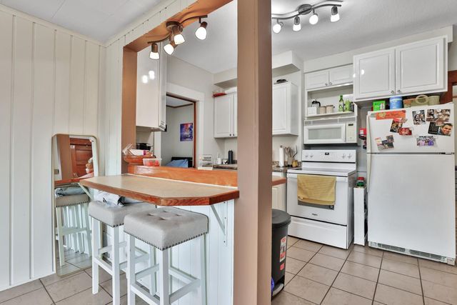 914 Charlotte Street, Saint Paul, MN 55104