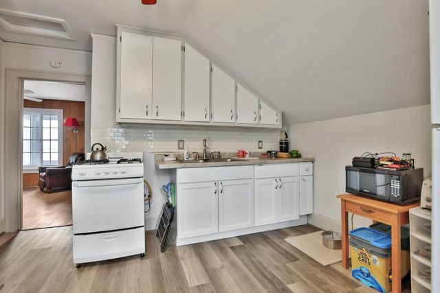 914 Charlotte Street, Saint Paul, MN 55104