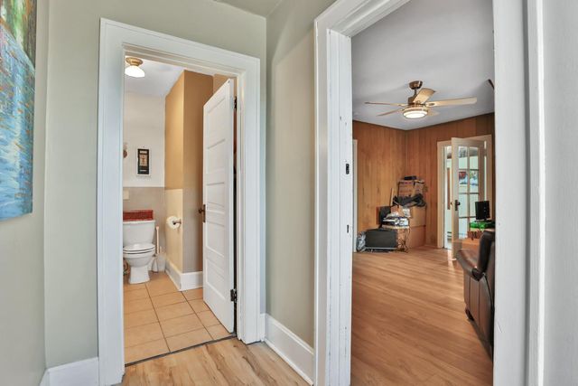 914 Charlotte Street, Saint Paul, MN 55104