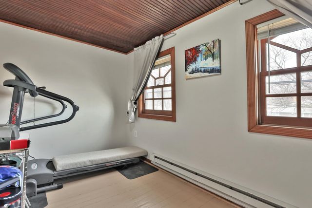 914 Charlotte Street, Saint Paul, MN 55104