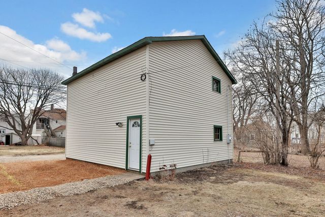 914 Charlotte Street, Saint Paul, MN 55104