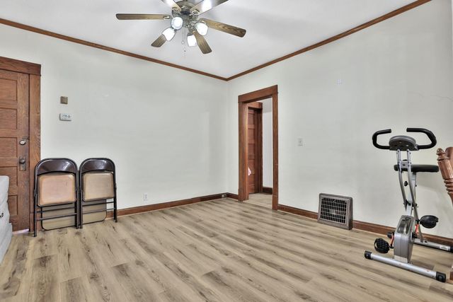 914 Charlotte Street, Saint Paul, MN 55104