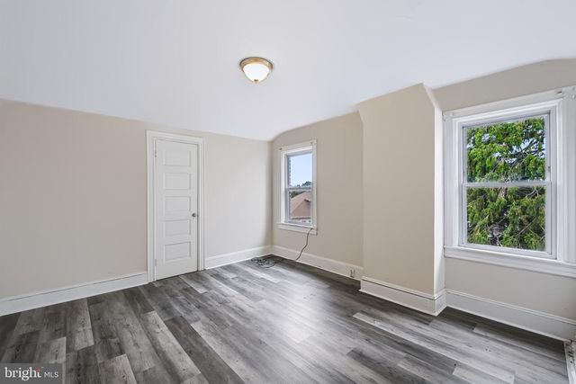 1110 BUSHKILL ST, Easton, PA 18042