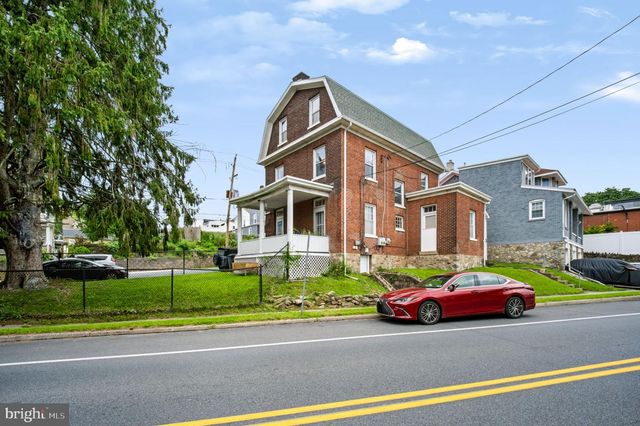 1110 BUSHKILL ST, Easton, PA 18042