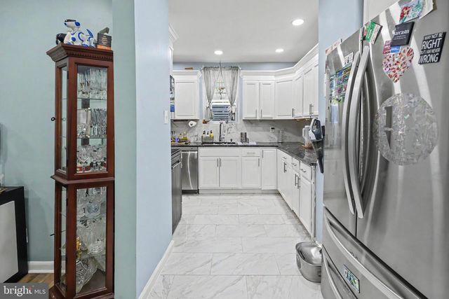 410 S 7TH ST, Darby, PA 19023