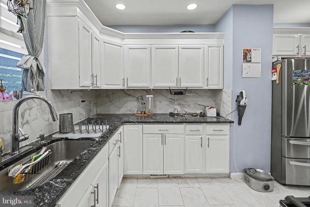 410 S 7TH ST, Darby, PA 19023