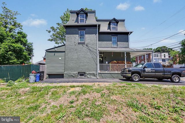 410 S 7TH ST, Darby, PA 19023