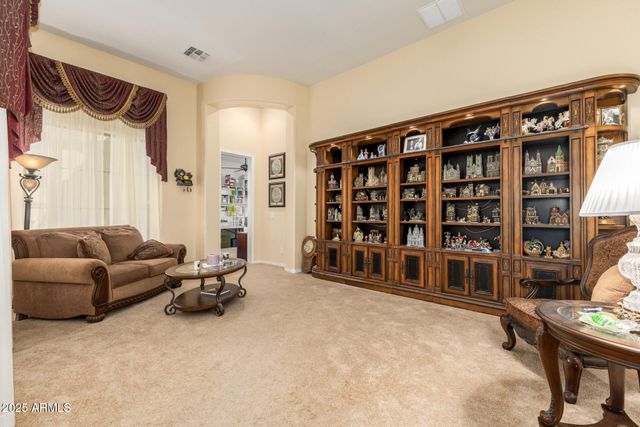 17923 W ECHO Lane, Waddell, AZ 85355