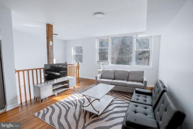 32 VARNUM ST NE, Washington, DC 20011