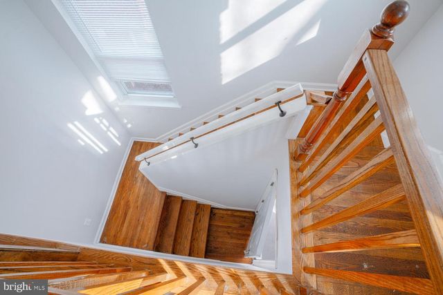 32 VARNUM ST NE, Washington, DC 20011