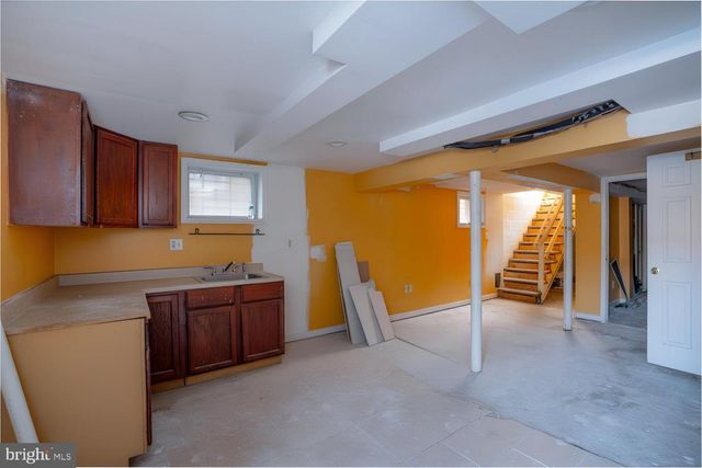 32 VARNUM ST NE, Washington, DC 20011