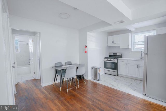 32 VARNUM ST NE, Washington, DC 20011