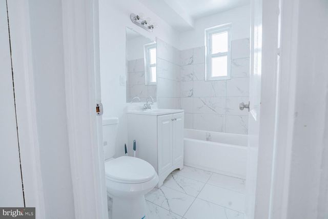 32 VARNUM ST NE, Washington, DC 20011