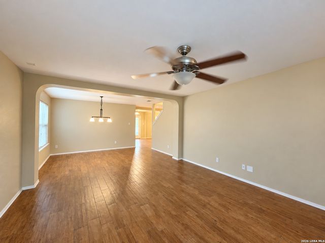 10111 Sparrow Way, Universal City, TX 78148