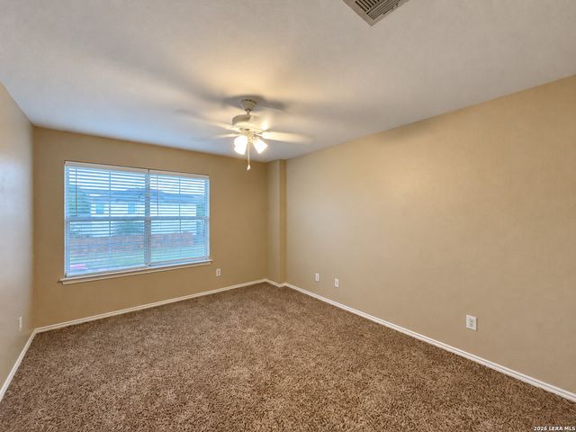 10111 Sparrow Way, Universal City, TX 78148
