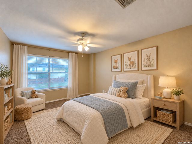 10111 Sparrow Way, Universal City, TX 78148