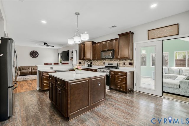3324 Geddy Ter, Toano, VA 23168