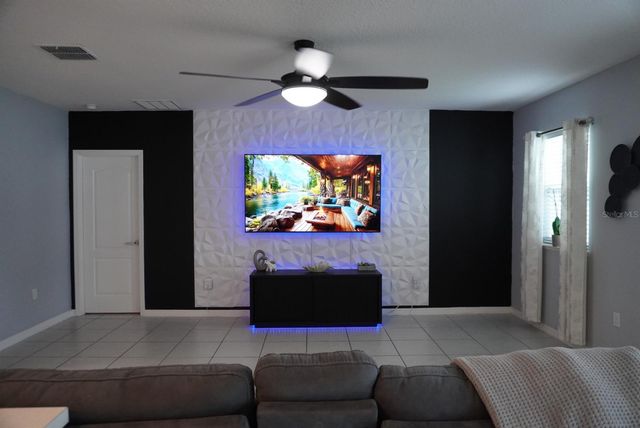 387 PINECREST LOOP, Davenport, FL 33837