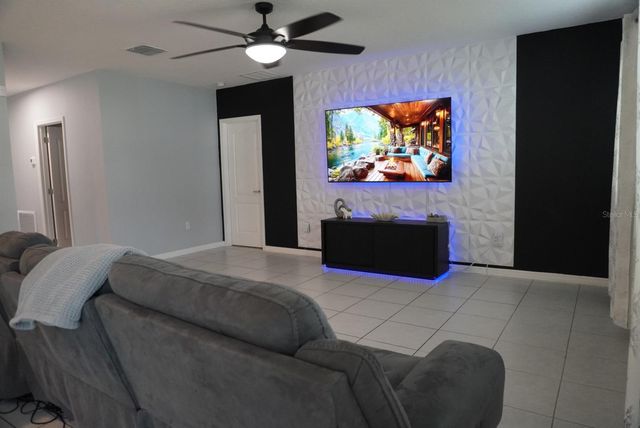 387 PINECREST LOOP, Davenport, FL 33837