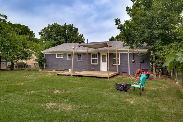 535 Northside Avenue, Lewisville, TX 75057