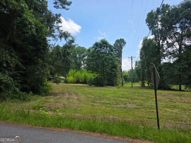 374 Smith Road, Newnan, GA 30263