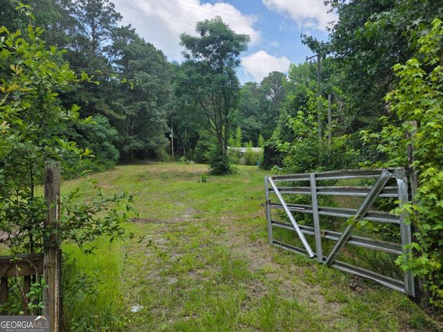 374 Smith Road, Newnan, GA 30263