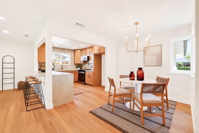 2513 Butano Dr, Sacramento, CA 95821