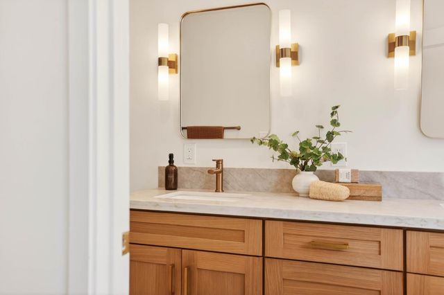 2513 Butano Dr, Sacramento, CA 95821