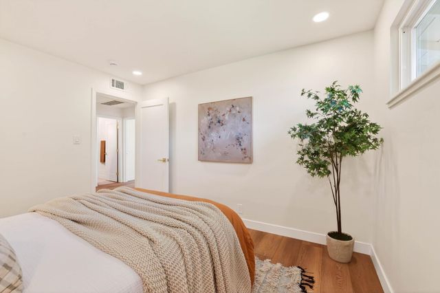 2513 Butano Dr, Sacramento, CA 95821