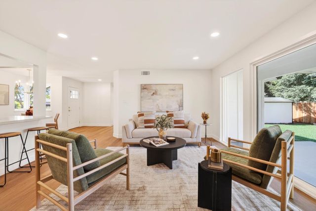 2513 Butano Dr, Sacramento, CA 95821