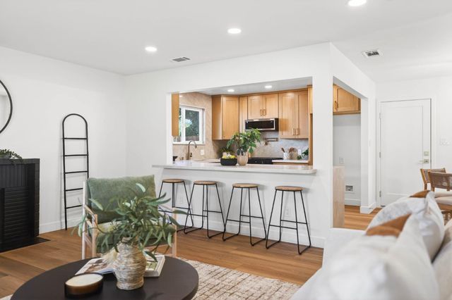 2513 Butano Dr, Sacramento, CA 95821