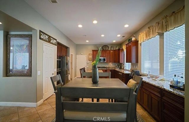 31961 Honeysuckle Circle, Winchester, CA 92596