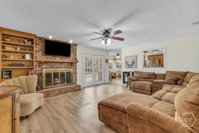 352 Oak Hampton Road, Fleming, GA 31309