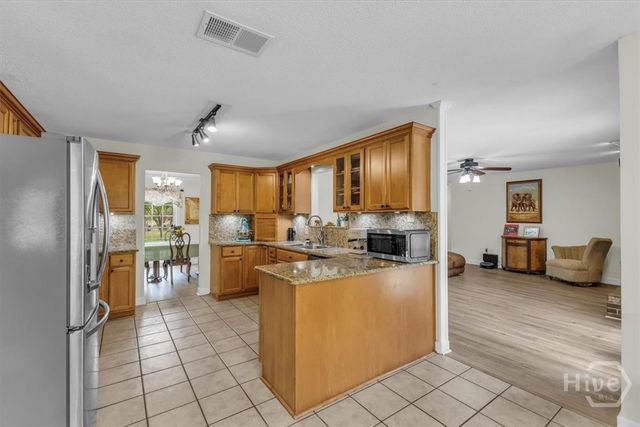 352 Oak Hampton Road, Fleming, GA 31309