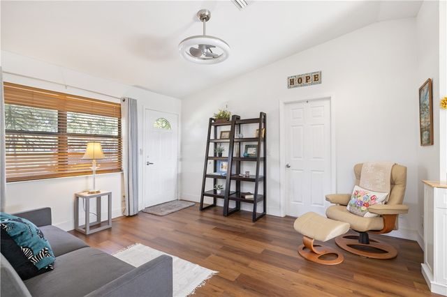 6475 5th Street, Vero Beach, FL 32968