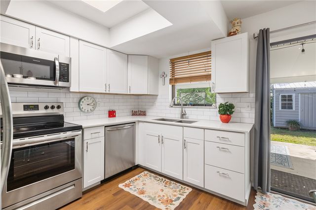 6475 5th Street, Vero Beach, FL 32968